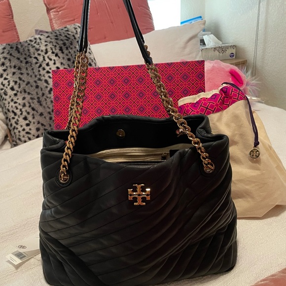 SOLD Tory Burch Kira Tote Bag Black & Gold - Picture 5 of 14